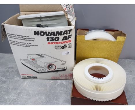 Novamat 130 AF autofocus Projector