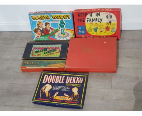 6 boxed vintage games includes Magic robot, Skilly Bafatelle, Double Dekko and Bells casino roulette de luxe set