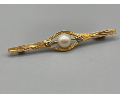 Vintage 18ct gold pearl brooch/lapel pin 3.7g