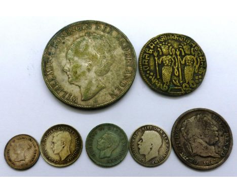 Mixed silver world coins. P&amp;P Group 1 (£14+VAT for the first lot and £1+VAT for subsequent lots) 