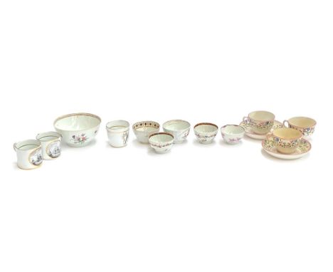 A collection of 18th and 19th century teawares (af), to include teabowls, teacups and saucers, one decorated with monochrome 