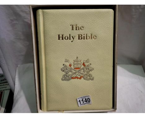 Boxed Caxton Press Catholic Bible. UK P&amp;P Group 2 (£20+VAT for the first lot and £4+VAT for subsequent lots) 