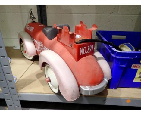 Childs ride on fire engine. Not available for in-house P&amp;P 