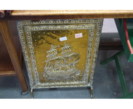 Brass firescreen with galleon design. Not available for in-house P&amp;P 