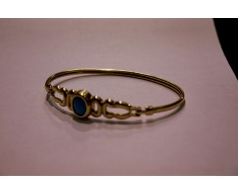 Yellow metal bangle set with bluestone. UK P&amp;P Group 1 (£16+VAT for the first lot and £2+VAT for subsequent lots) 