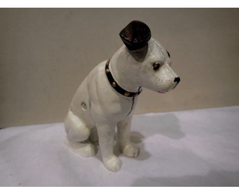 Cast iron Nipper the dog money box, H: 15 cm. UK P&amp;P Group 1 (£16+VAT for the first lot and £2+VAT for subsequent lots) 