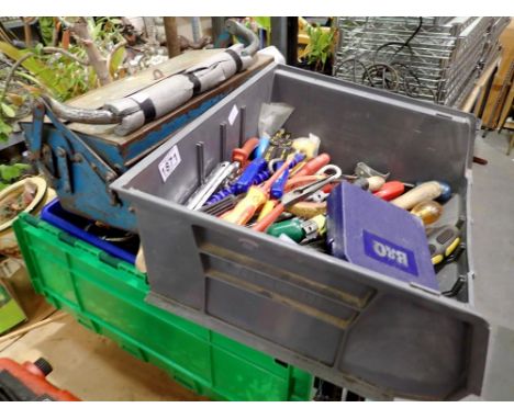 Large quantity of mixed tools including screwdrivers. Not available for in-house P&amp;P 