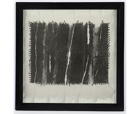   UECKER, Günther, "o.T.", Offset-Lithografie, 46 x 46, ein Blatt der Serie "Zum Schweigen der Schrift oder die Sprachlosigke