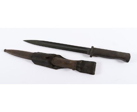   BAJONETT K 98, Scheide korrodiert, lederner Koppelschuh (besch.), L 40          