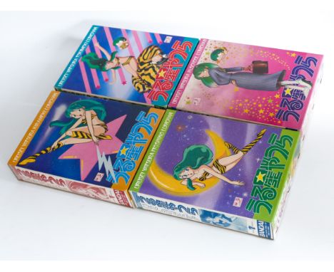 This is a full set of INVADER LUM anime model kits made in JAPAN by BANDAI in 1982. 1:12 scale. Unused.