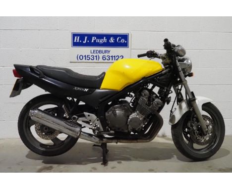 Yamaha XJ600N motorcycle project. Engine turns over but needs recommissioning. Been in dry storage.Reg. X744 AVR. Part of V5 