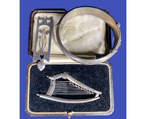 CASED FATTORINI &amp; SONS EISTEDDFOD SILVER PRESENTATION HARP and two items of silver and white metal jewellery to include a