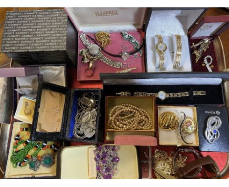 VINTAGE &amp; LATER JEWELLERY &amp; WATCHES - a mixed quantity to include a 9ct gold cased lady's Avia wristwatch, gold plate
