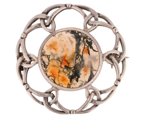 A Scottish Iona silver moss agate Celtic brooch, John Hart, Edinburgh 1967, 36.4mm, 9.5g . Condition Report:No damage or repa