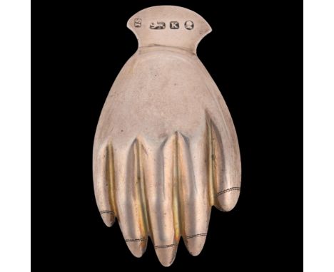 A George III novelty silver 'Hand' tea caddy spoon, Josiah Snatt, London 1805, bright-cut engraved handle, 6.5cm . Condition 