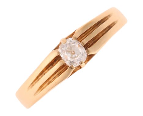 An Antique 18ct gold 0.25ct single stone gypsy ring, set with old-cut diamond, setting height 5mm, size P, 4g . Condition Rep