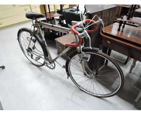 A vintage Sun Super 5 racing bike