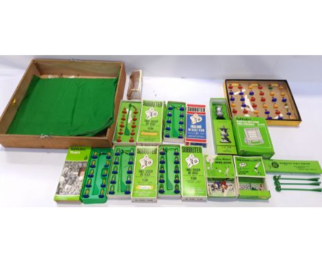 Subbuteo, a boxed and unboxed group of Teams and Accessories. Includes F.A. Cup, Corner Kickers with others. Although uncheck