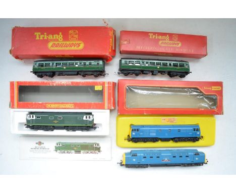 Collection of previously used OO gauge diesel locomotives to include Tri-ang dummy and power trailer cars, Hornby R074 BR Cla