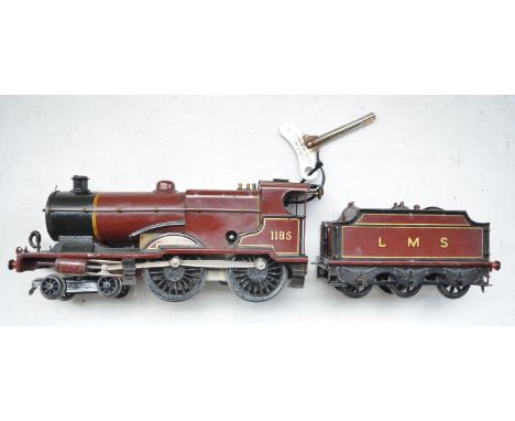 Vintage tinplate and metal Hornby Meccano O gauge clockwork LMS 1185 locomotive (with key) and tender (needs restoration of c