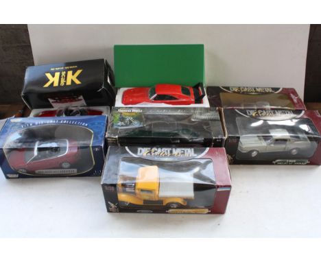 6x 1/18 scale diecast model vehicles incl. Motor Max, KK Scale, Road Signatue etc. All boxed. 