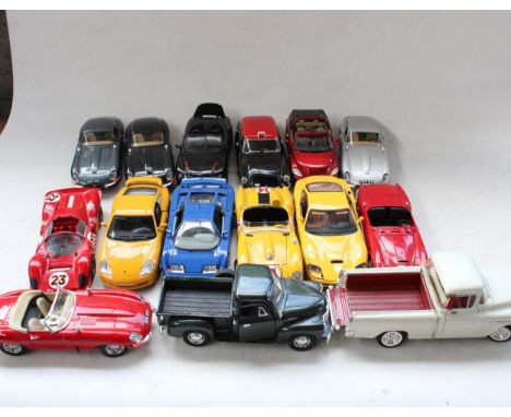 15x unboxed 1/18 scale diecast model vehicles incl. Maisto, Burago, Solida etc. 