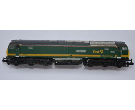 Boxed Graham Farish N gauge 371-652 Class 57/6 57602 "Restormel Castle" First Great Western electric train model with extra n
