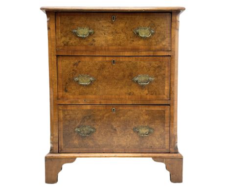 Small Georgian style figured walnut chest, rectangular moulded and crossbanded top over three drawers, the figured drawer fro