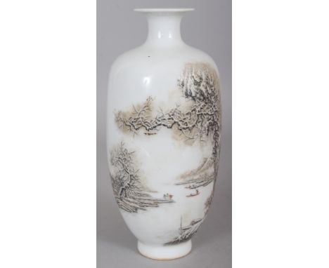 A CHINESE REPUBLIC STYLE SNOWSCAPE PORCELAIN VASE, the base with a maker’s seal mark, 7.6in high.