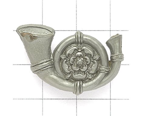 King’s Own Yorkshire Light Infantry scarce WW2 economy plastic KOYLI cap badge   Blades Blamish to horn. GC 