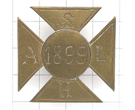 South African Light Horse Boer War slouch hat badge circa 1899-1902. Locally made brass Maltese cross example with raised cen