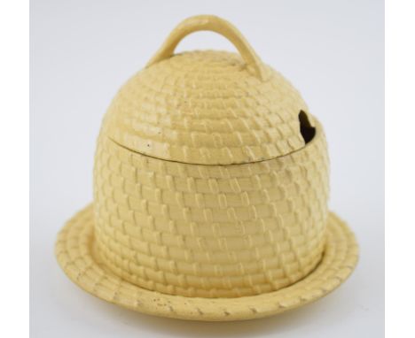 Spode wicket basket / basket weave honey pot, circa 1833-1846 (3).  Displays well and generally good for age. Cracks to handl