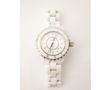 LADIES CHANEL J12 WHITE CERAMIC BRACELET WATCH
the dial with diamond set five minute markers and date aperture between '4' an