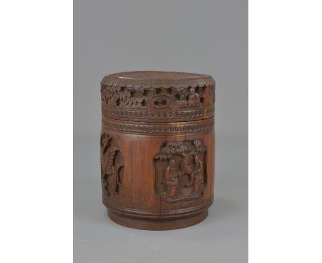 A Chinese early 20th century bamboo tea caddy. 13cm x 16cm