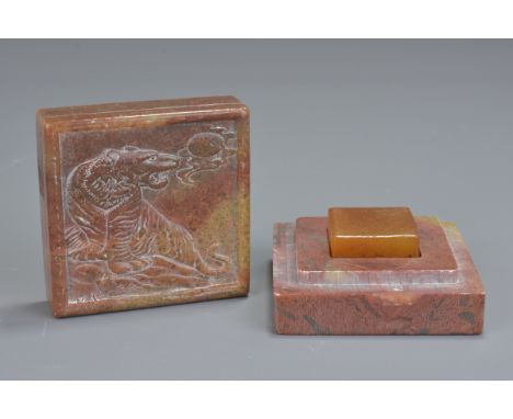 A Chinese 19th century soapstone seal box with seal. 7cm x 7cm