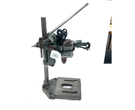 Vintage Wolf E81 pillar drill in good working order 