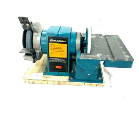 Black and decker grinder and side sander in working order 
