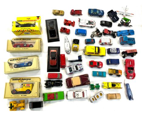 Large selection of assorted cars includes Corgi etc 