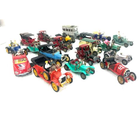 Selection of assorted vintage toy diecast vehicles to include Lesney, Corgi, some with miniature figures