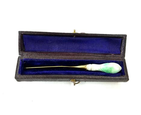 19th Century Chinese stick pin in yellow metal approx length 8.5 cm in fitted case 