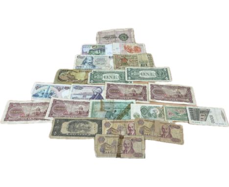 Selection of Assorted vintage and later bank notes 