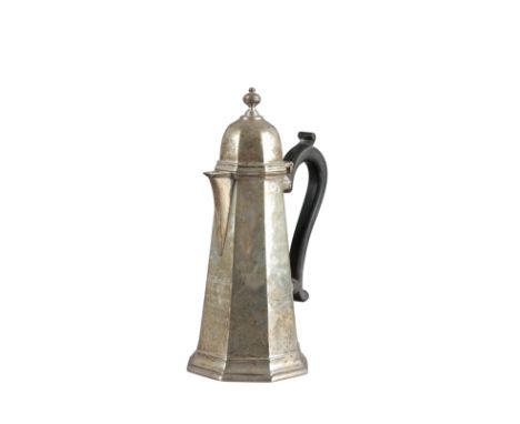 A GEORGE V ART DECO SILVER HOT WATER JUGby Thomas Bradbury & Son, Sheffield 1919, of octagonal panelled form, with a domed hi