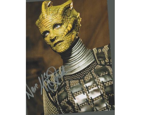 Neve Mcintosh Signed 10x8 Colour Photograph. In May 2010, Mcintosh Appeared In Two Episodes Of The 2010 Series Of Doctor Who 