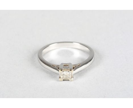Boxed 18 carat white gold solitaire diamond ring, 0.33 carat princess cut diamond 
