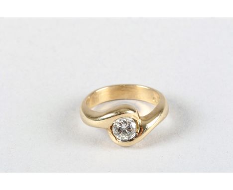 18 carat yellow gold solitaire diamond ring, 0.5 carat brilliant cut diamond 