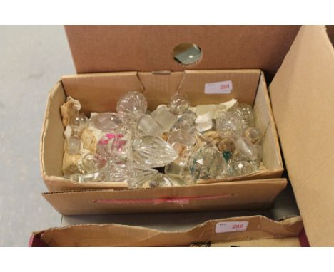 Quantity of glass decanter stoppers