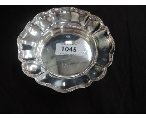 A small silver trinket dish having shaped rim, Birmingham 1959, Barker Brothers Silver Ltd