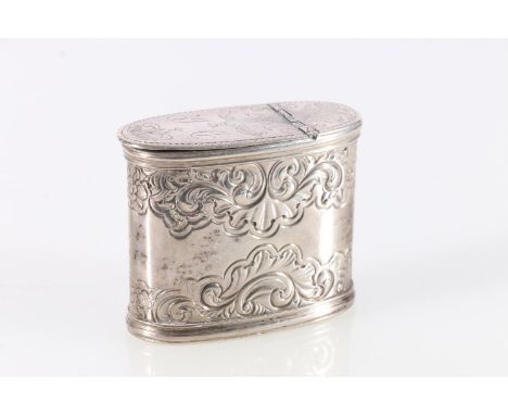 Antique white metal table snuff box of oval form, with foliate scrolling decoration, no marks, 6.5cm long. 