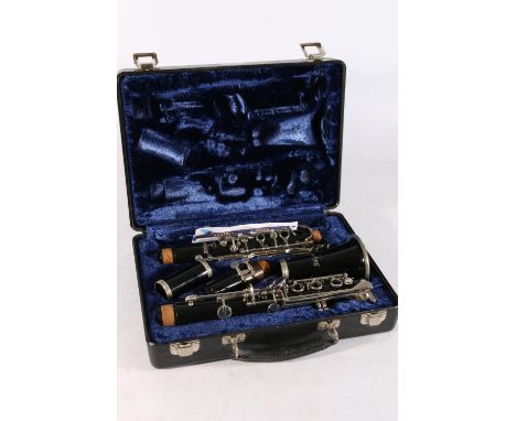 Selmer of America 1400 series five-piece clarinet, serial number '1545939' in fitted Bundy carrying case.&nbsp; 