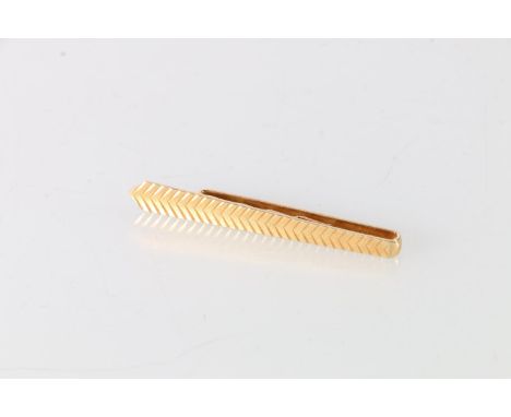 18ct yellow gold tie pin, John Grinell &amp; Sons, Birmingham, 9.2g. 